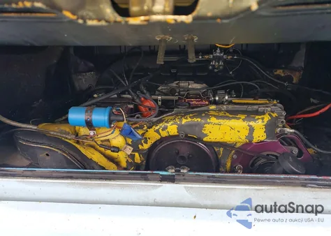 1972 Volkswagen Eurovan z USA, uszkodzony, nr VIN 2222127314